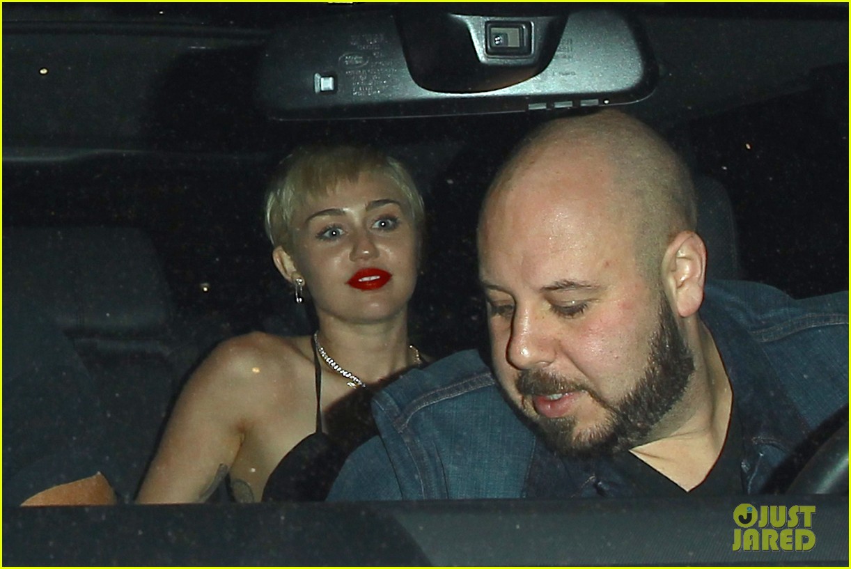 miley cyrus steps out after patrick schwarzenegger photos emerge 22