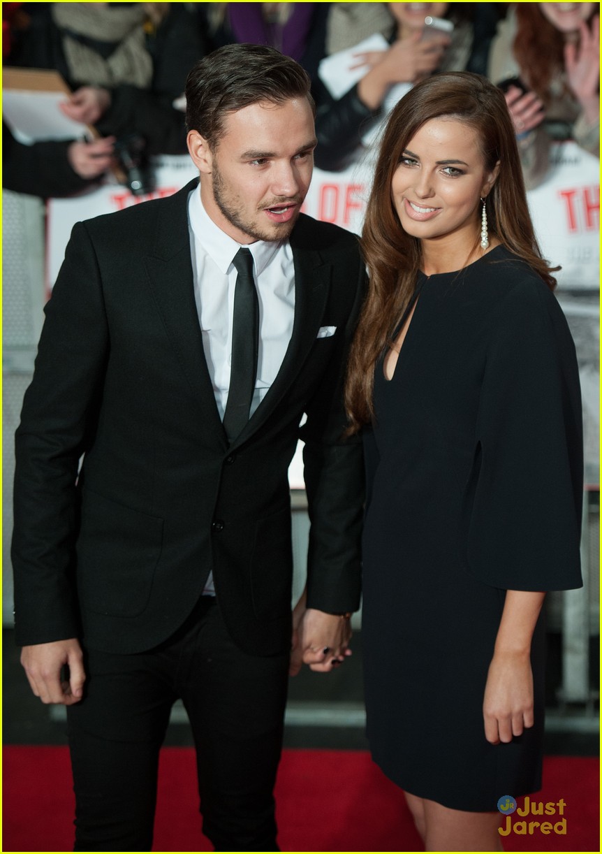 one directions liam payne reminds us he loves his girlfriend 02