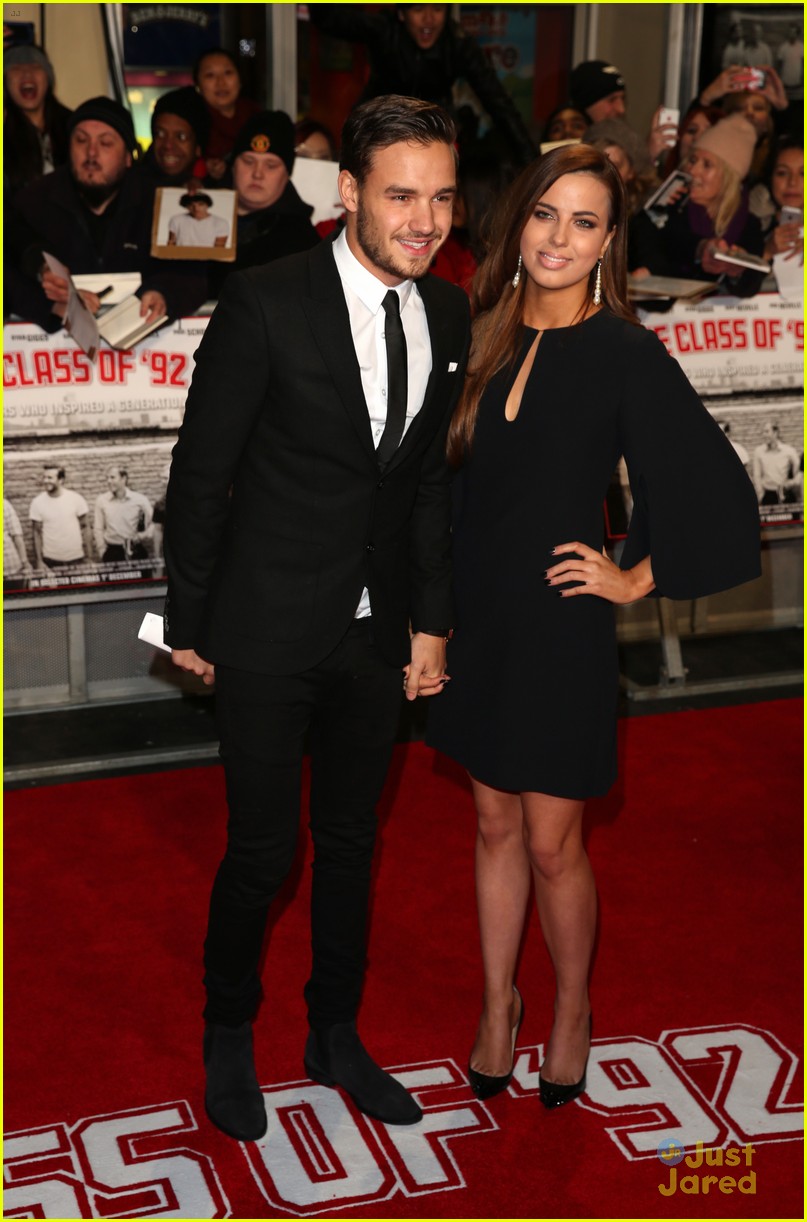 one directions liam payne reminds us he loves his girlfriend 05