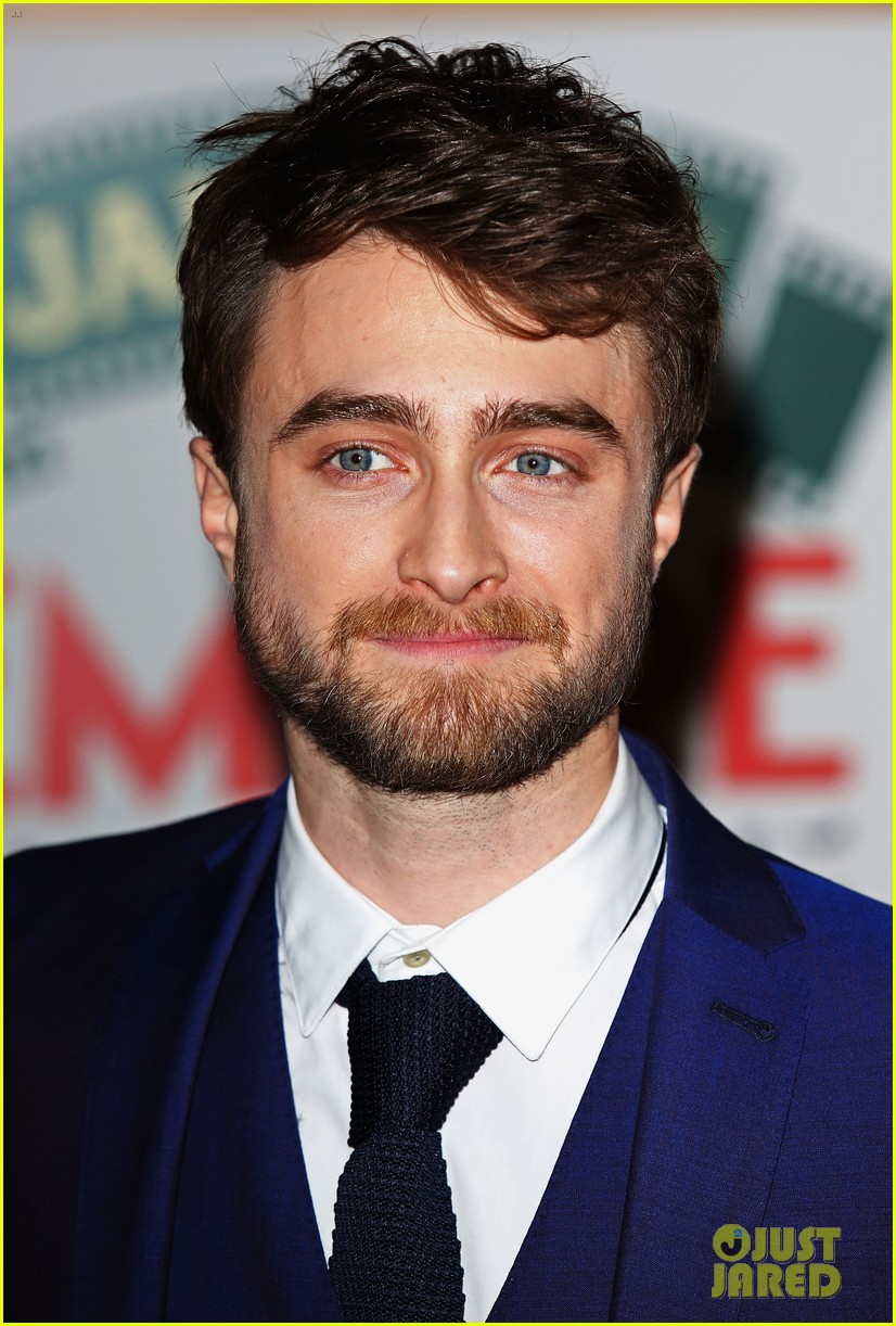 daniel radcliffe suits up to present at londons jameson empire awards 2015 09