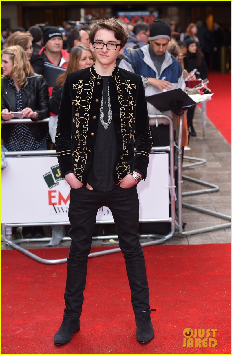daniel radcliffe suits up to present at londons jameson empire awards 2015 29