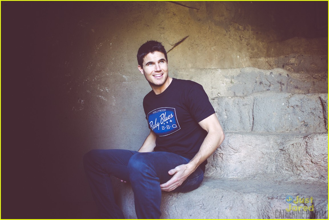 robbie amell nkd mag march issue 01