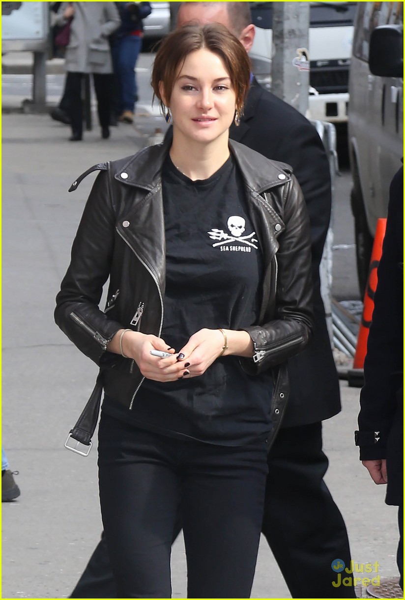 shailene woodley theo james premiere insurgent in nyc 21
