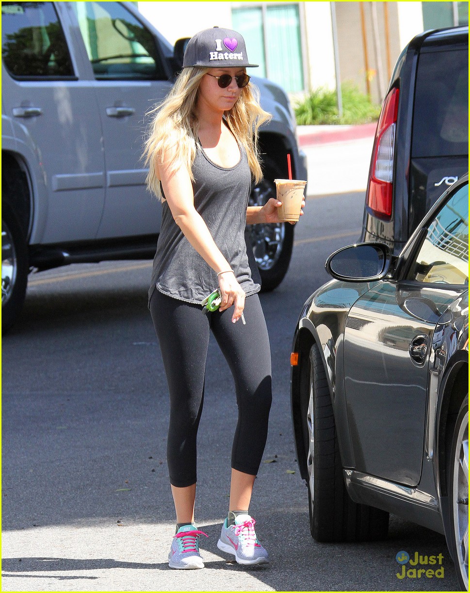 ashley tisdale buzzys now called clipped 09