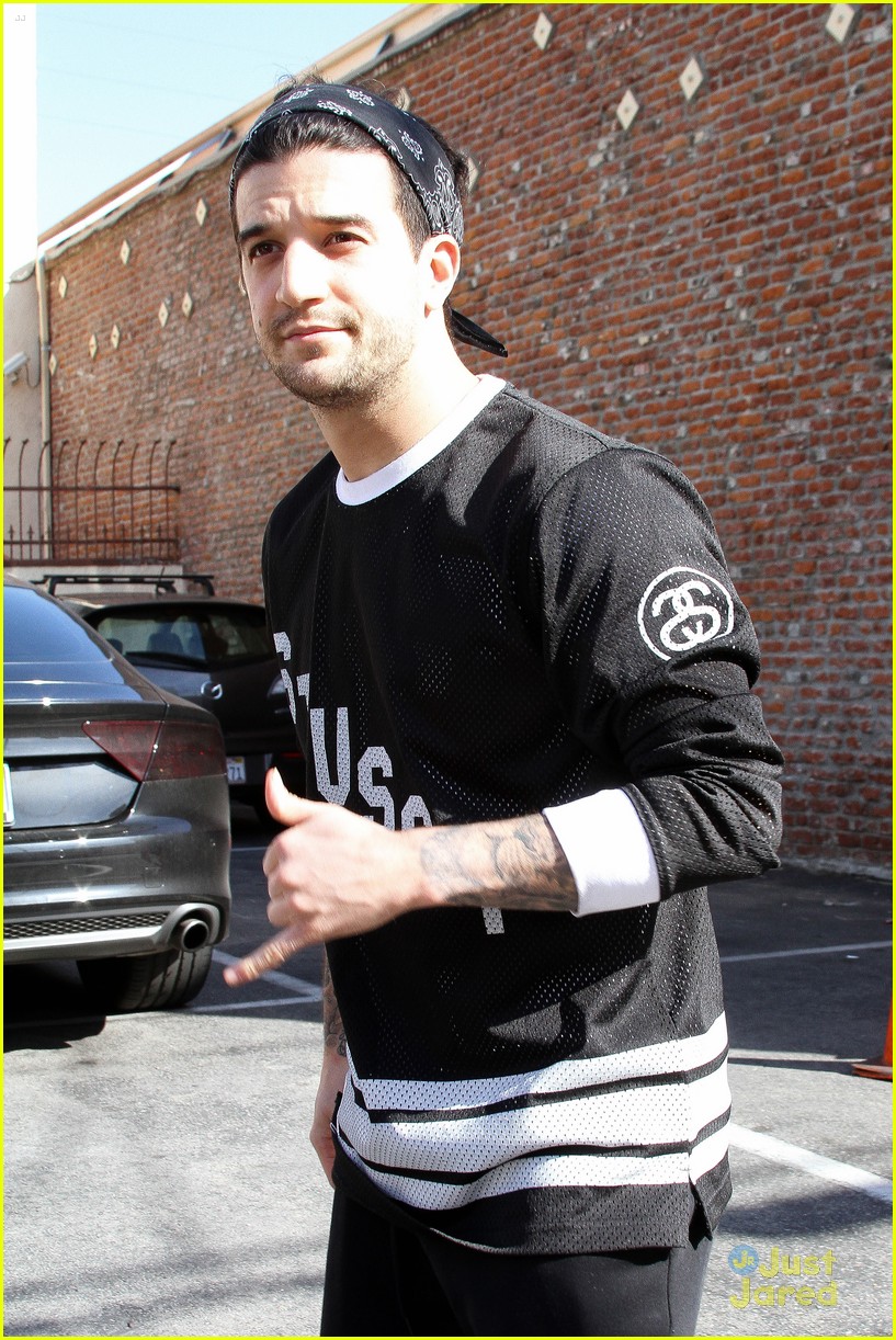 willow shields mark ballas slapped face young 02