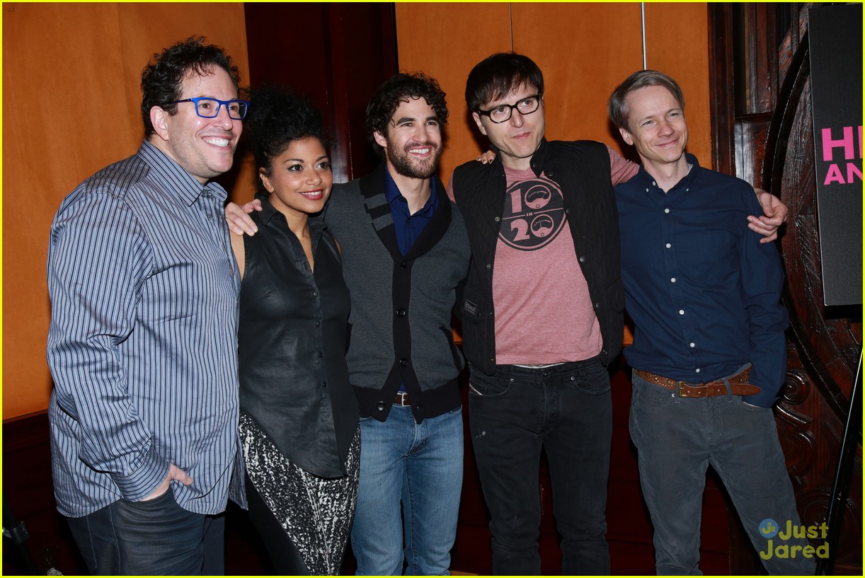 darren criss hedwig and the angry inch photo call 25