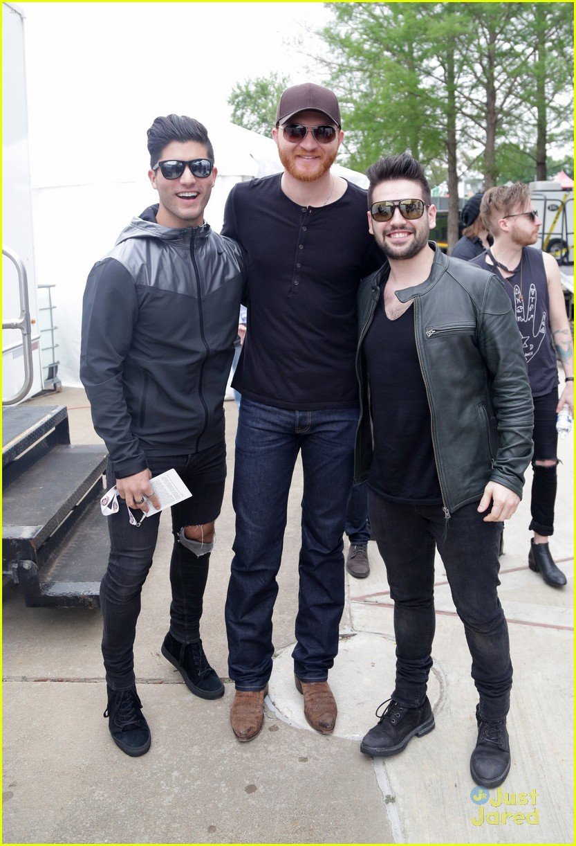 dan shay acm party for cause festival 04