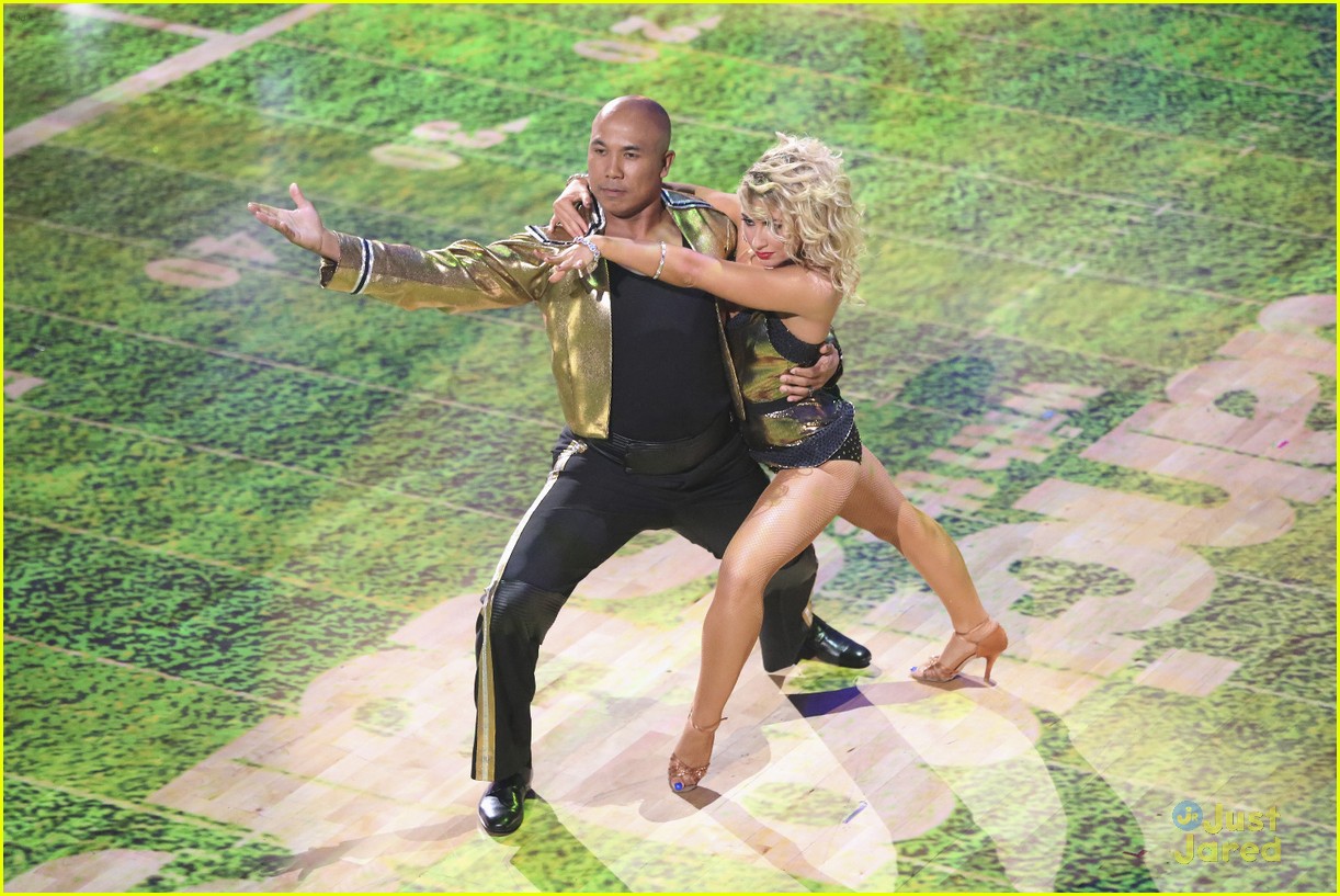 football takes over ballroom dwts 10th special 02