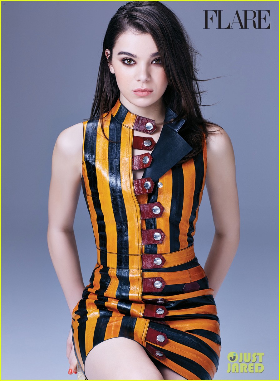 hailee steinfeld covers flare exclusive 01