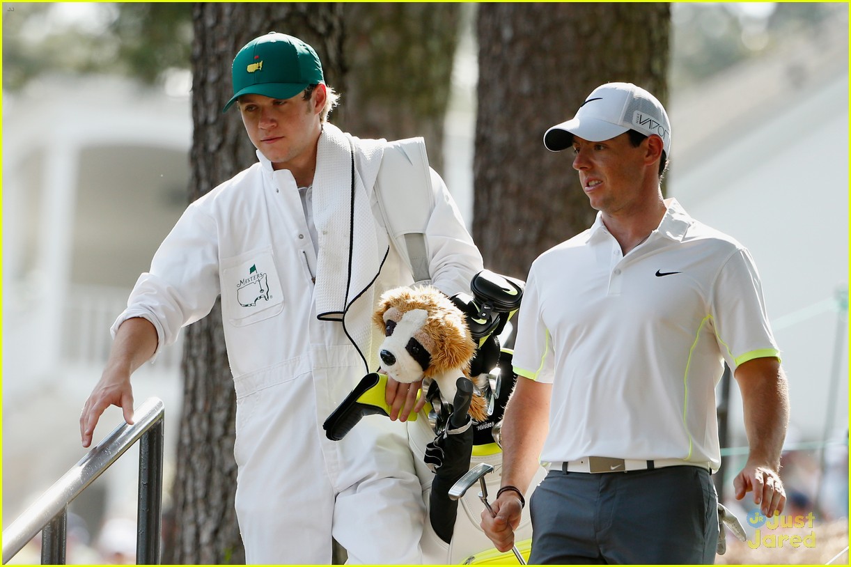 niall horan thrilled to be rory mcilroys caddie 08