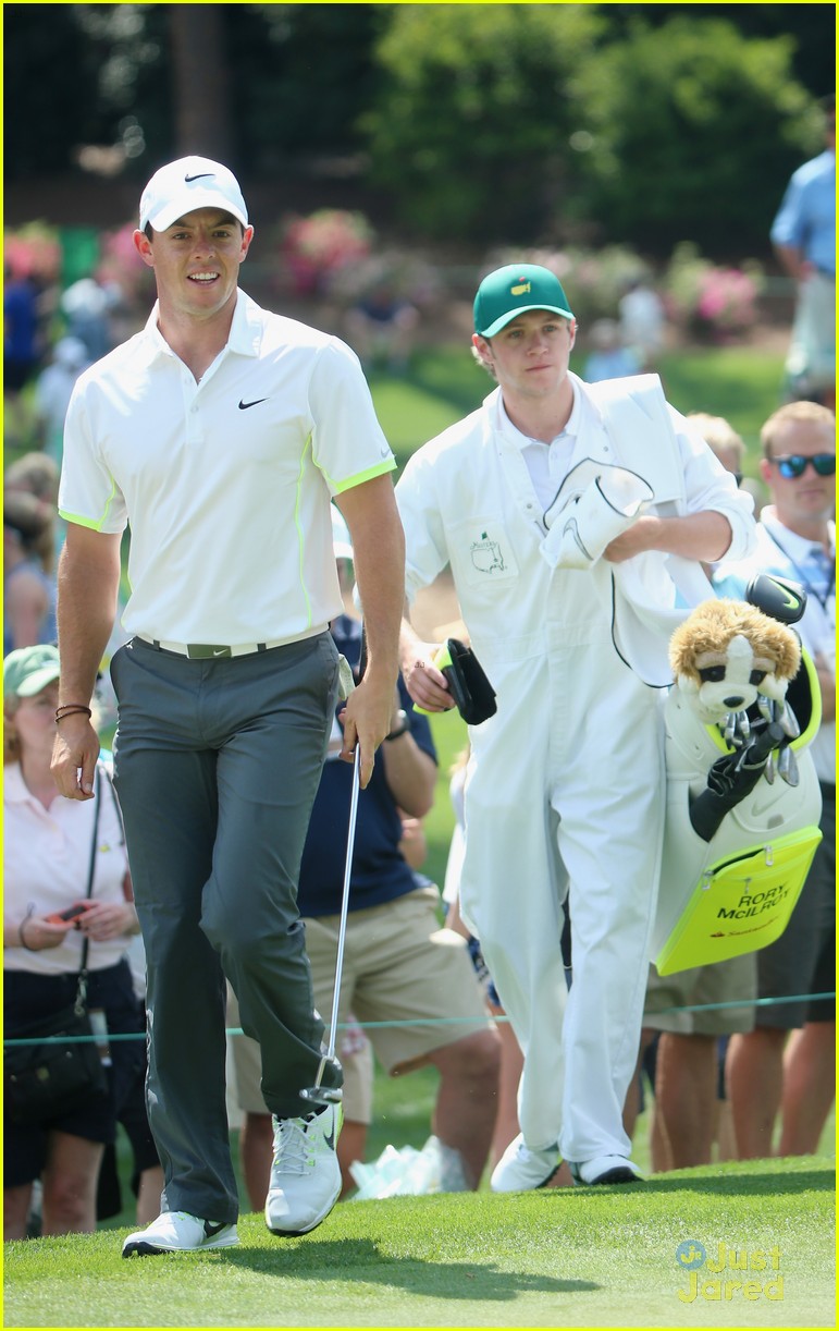 niall horan thrilled to be rory mcilroys caddie 09