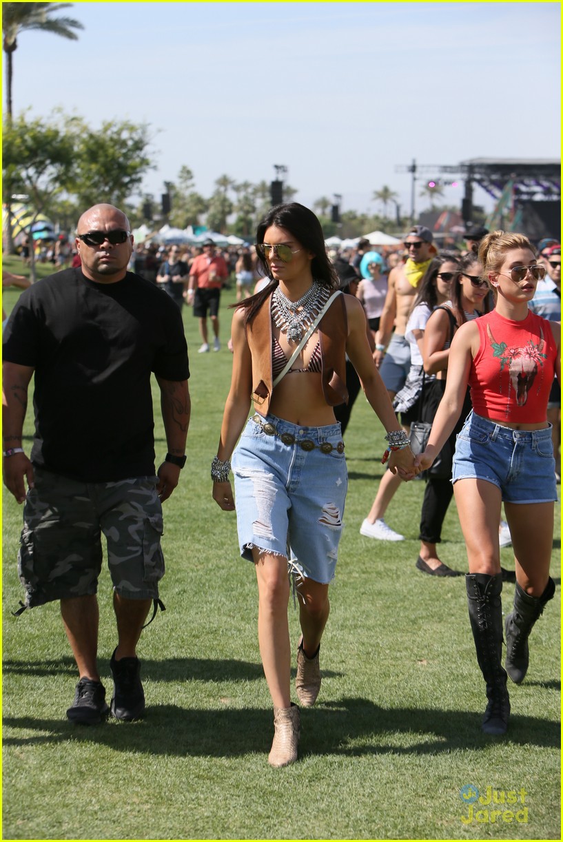kendall kylie jenner celebrate siblings day at coachella 10