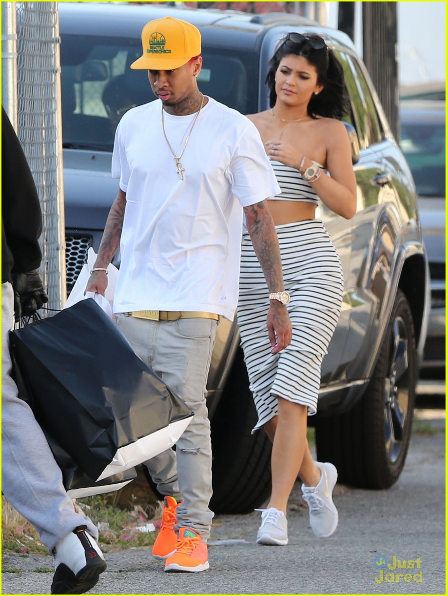 kylie jenner tyga step out together for a shopping trip 12