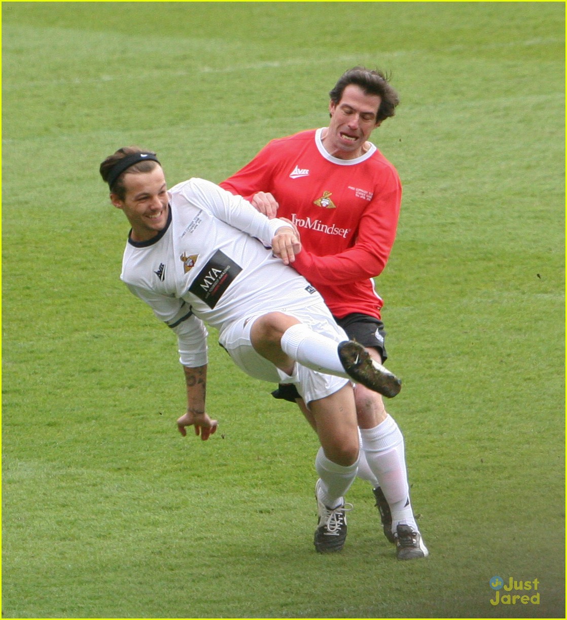 louis tomlinson soccer game libertine night out 03