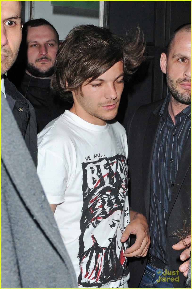 louis tomlinson soccer game libertine night out 12