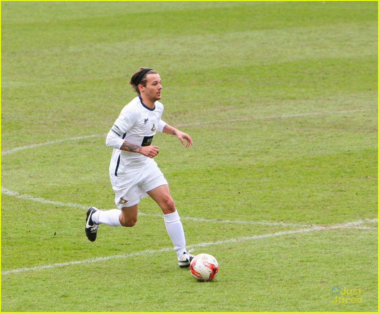 louis tomlinson soccer game libertine night out 18