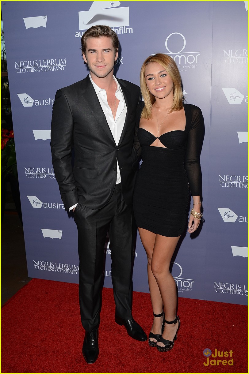 miley cyrus liam hemsworth hanging out again 04