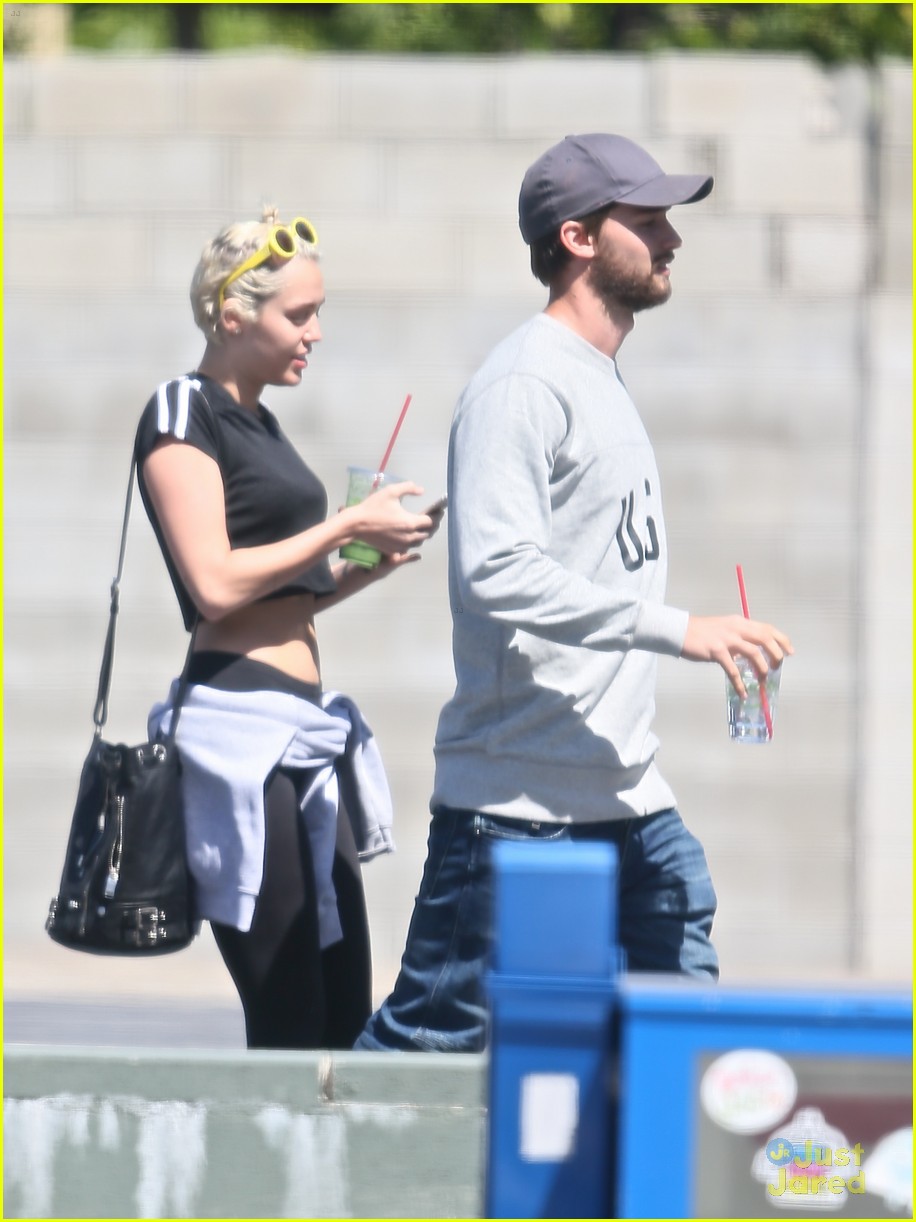 miley cyrus patrick schwarzenegger show theyre still going strong 20