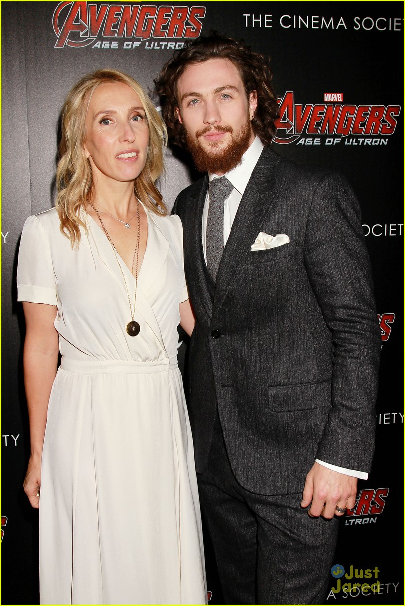 avengers cast step out for new york city premiere 01