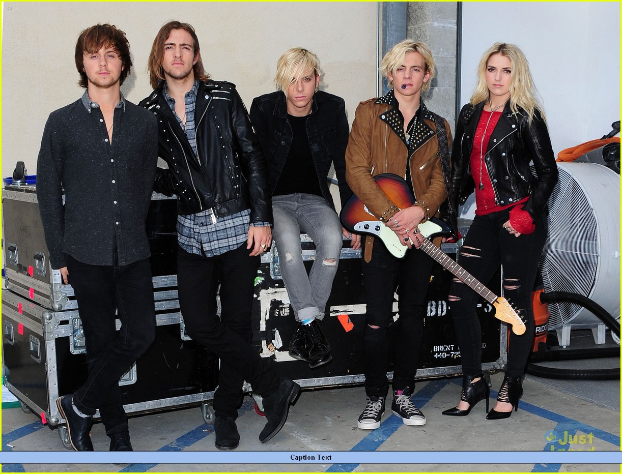 r5 lets not be alone tonight pics teaser video 03
