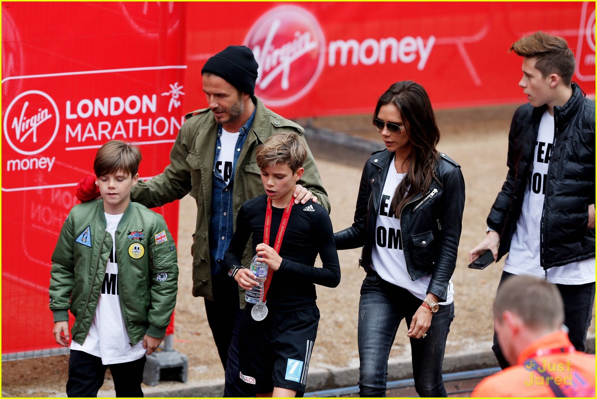 beckham family romeo london marathon 01