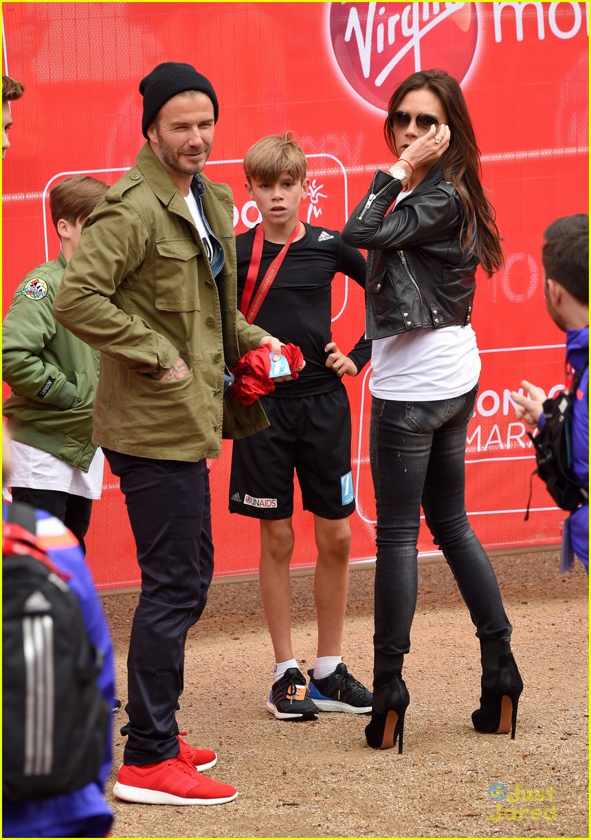 beckham family romeo london marathon 19