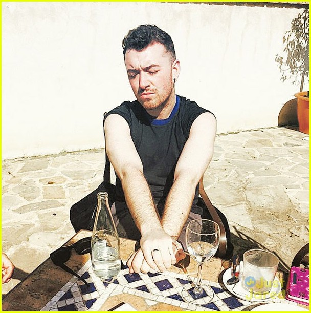 sam smith is 4 pounds from his goal weight 02
