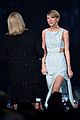 taylor swifts mom andrea gives emotional speech acm awards 2015 19