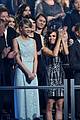 taylor swift mom andrea share touching backstage acm moment 15