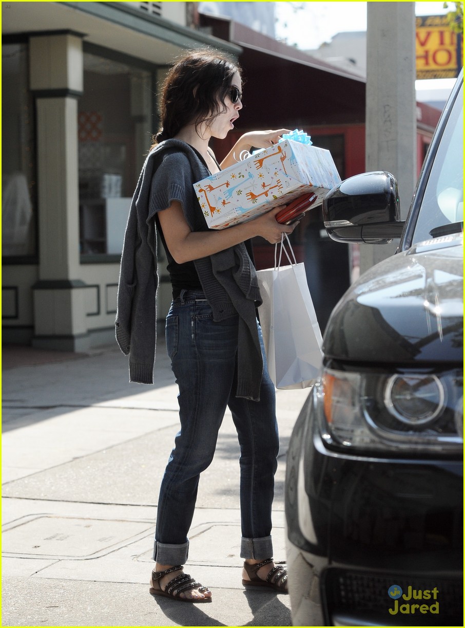 rachel bilson retail therapy after hart of dixie cancelled 22