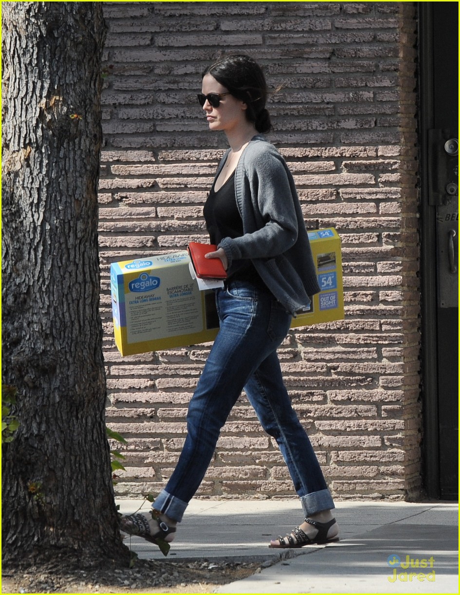 rachel bilson retail therapy after hart of dixie cancelled 25