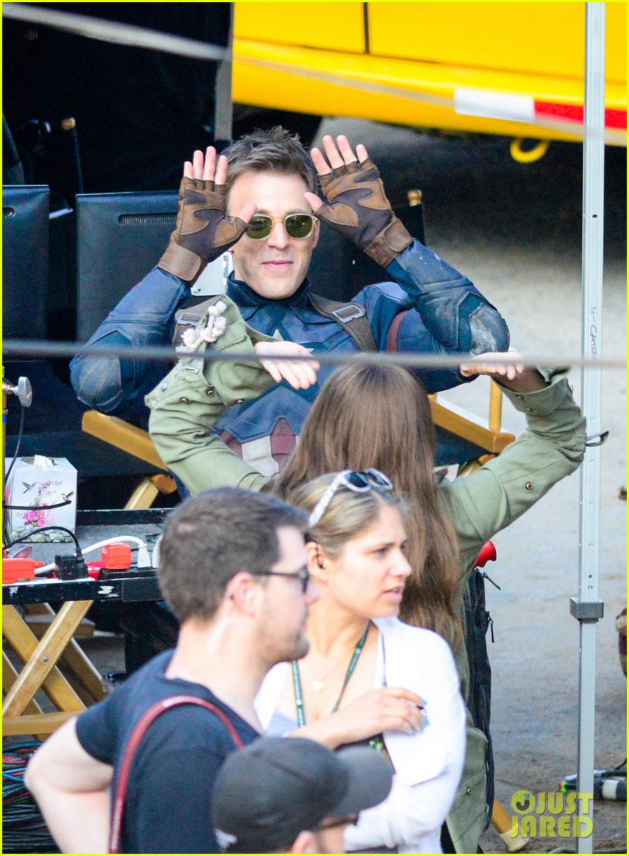 captain america civil war cast had great time on set 09