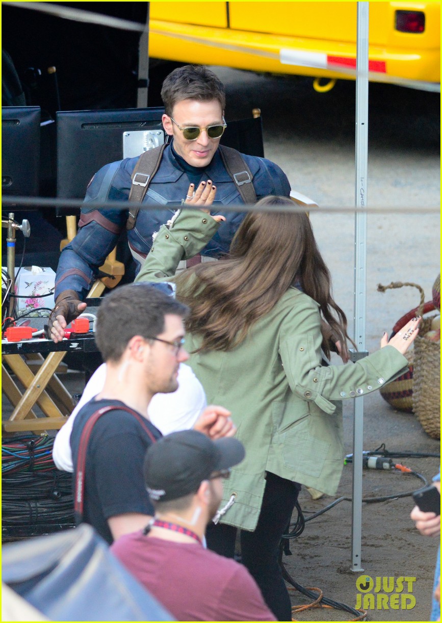 captain america civil war cast had great time on set 36