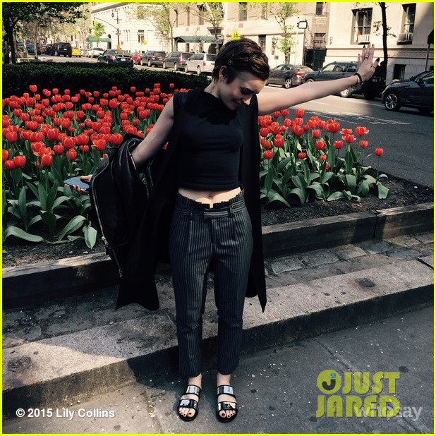 lily collins thinks ny in spring is everything 07