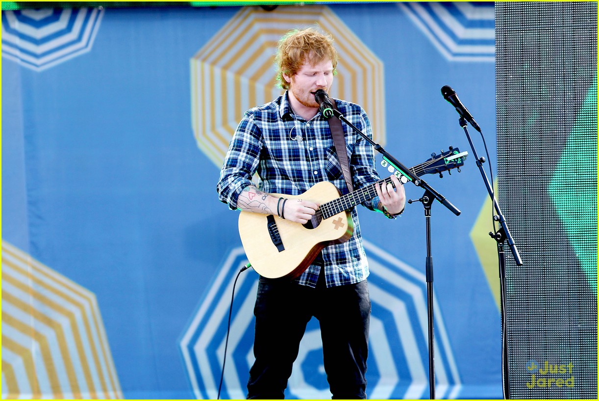 ed sheeran says taylor swift is too tall for him 16