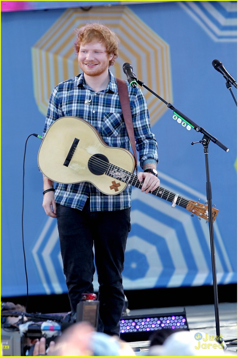 ed sheeran says taylor swift is too tall for him 21