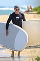 zac efron paddleboard hawaii 11
