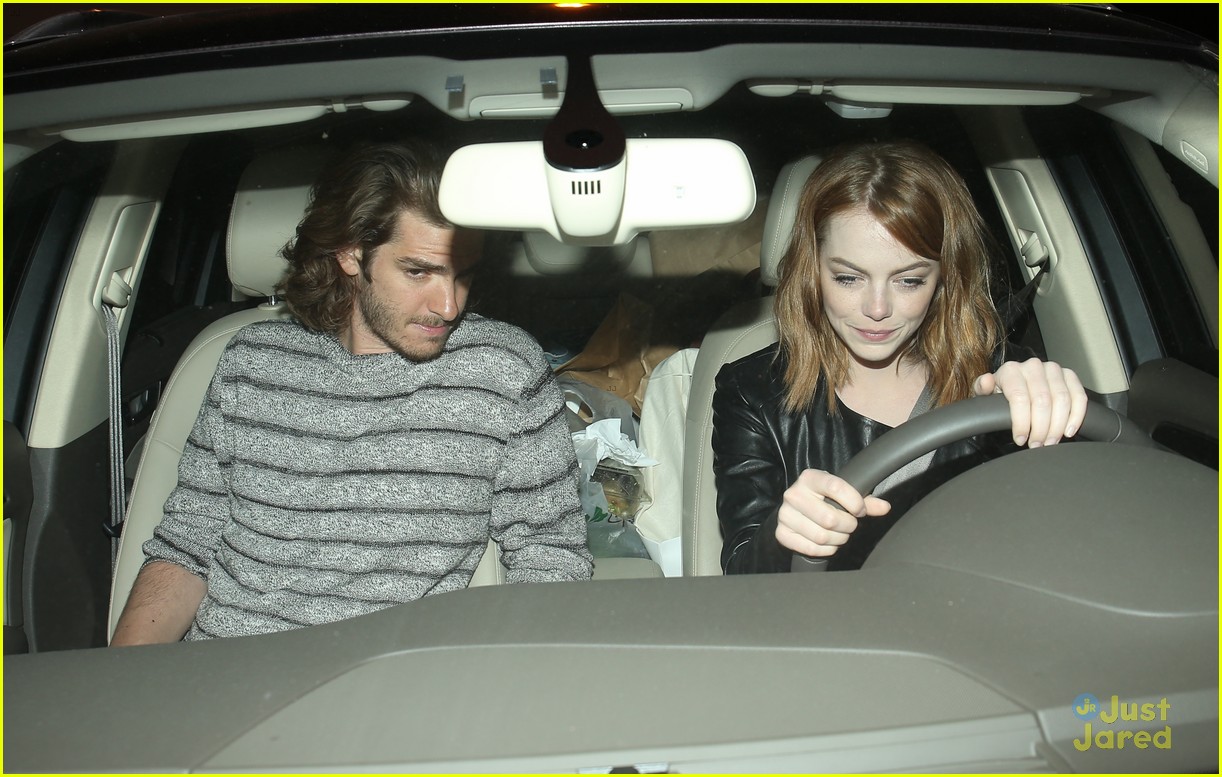 emma stone andrew garfield have a concert date night 12