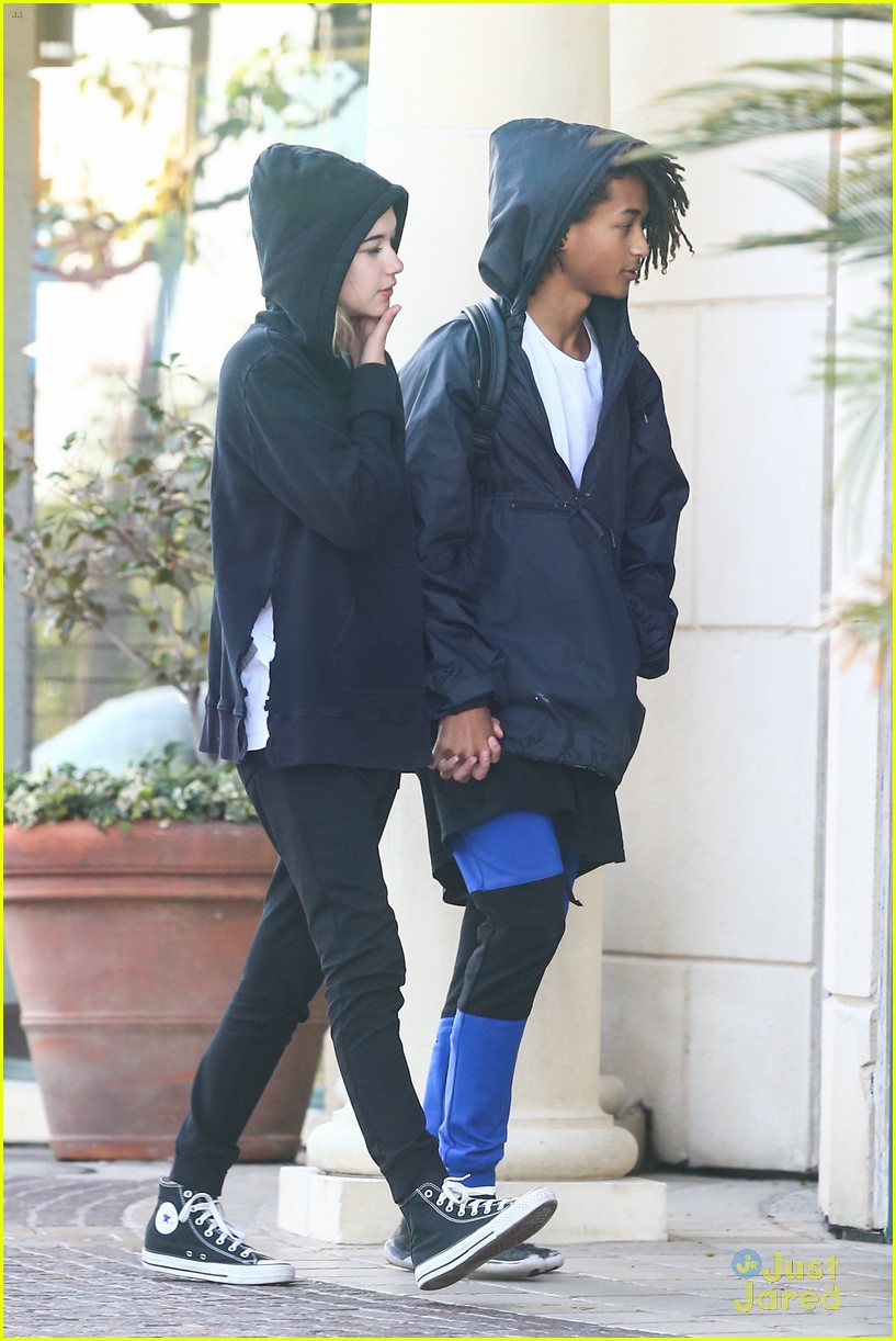 jaden smith holds hands with mystery girl 08