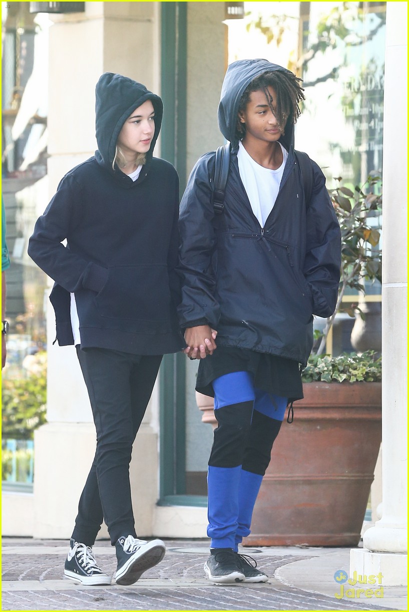 jaden smith holds hands with mystery girl 11