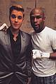 justin bieber joins floyd mayweather at big fight 03
