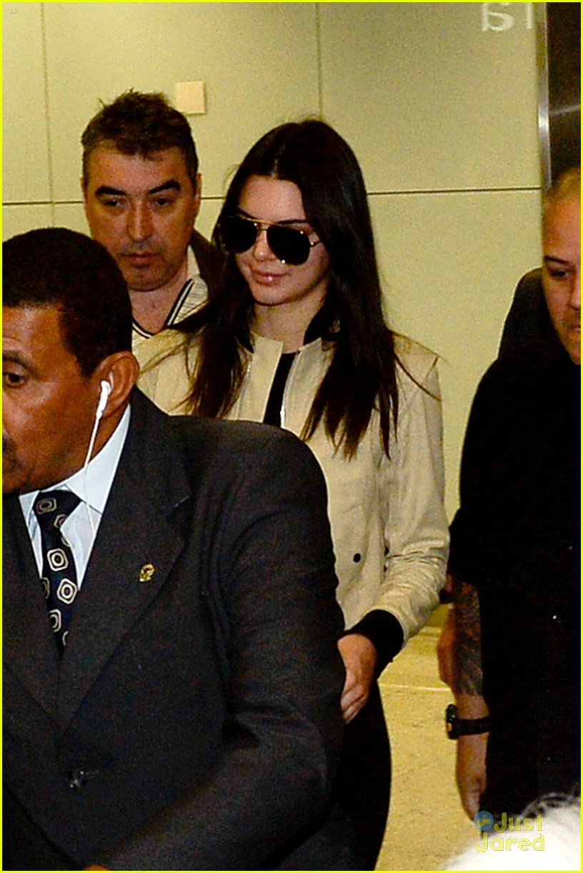kendall jenner sao paolo party airport 03