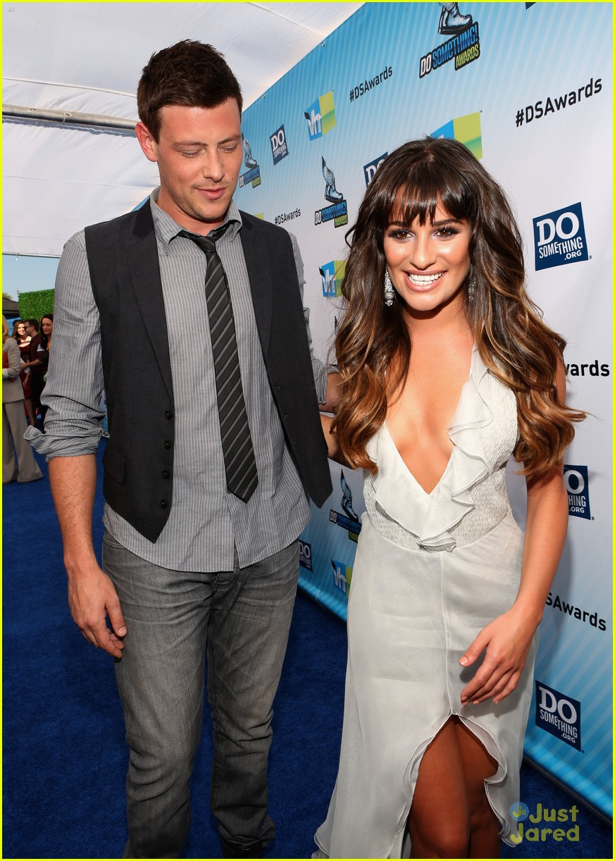 lea michele remembers cory monteith on his 33rd birthday 18
