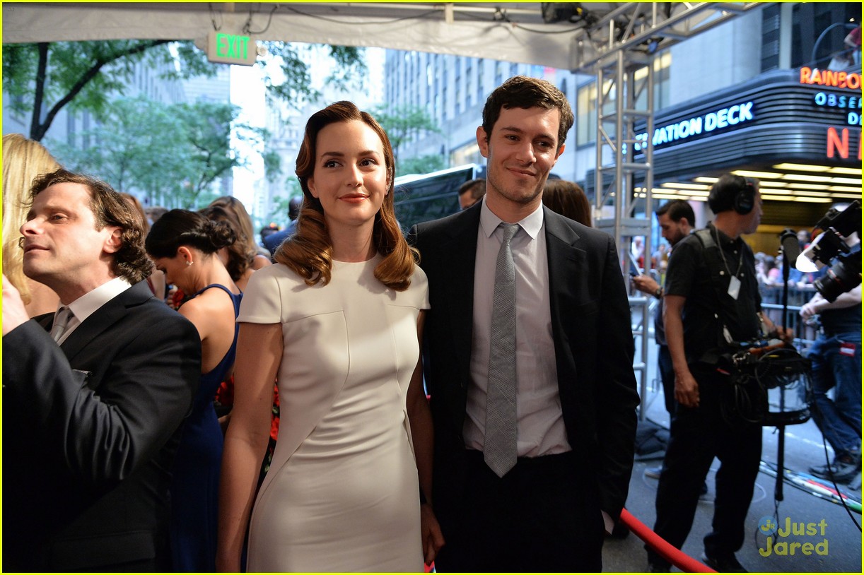 leighton meester pregnant expecting baby with adam brody 14