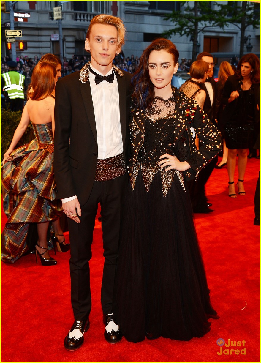 lily collins jamie campbell bower reunite in cute new pics 05