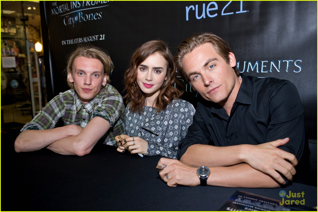 lily collins jamie campbell bower reunite in cute new pics 10