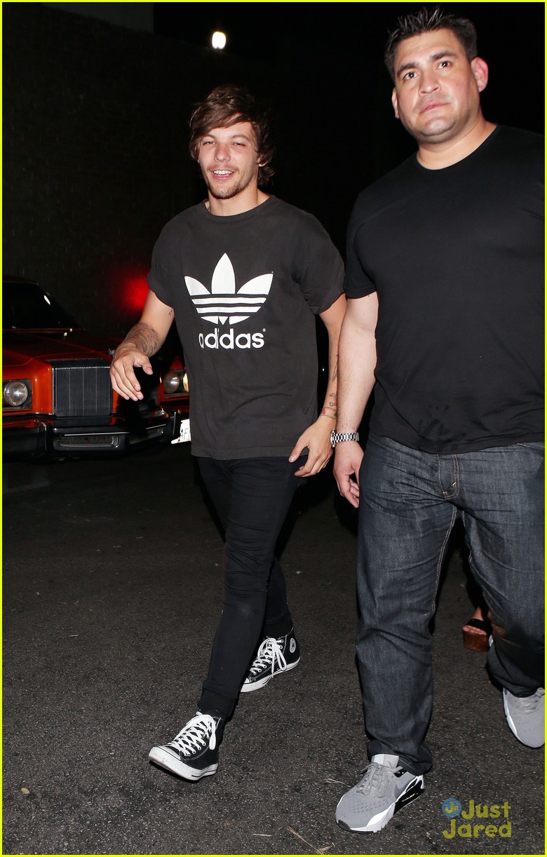 louis tomlinson out los angeles girls 04