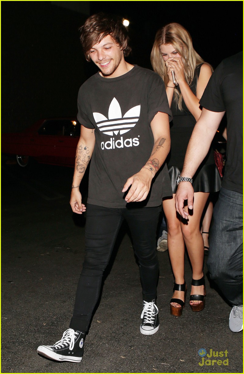 louis tomlinson out los angeles girls 30