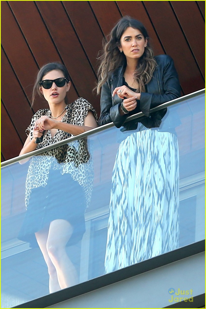 nikki reed phoebe tonkin have a girls day out in rio 12