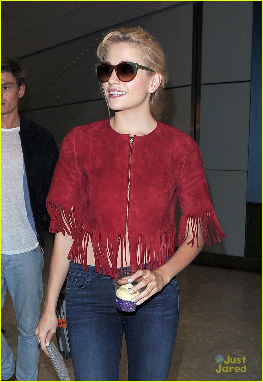pixie lott oliver cheshire cannes one day trip back london 23
